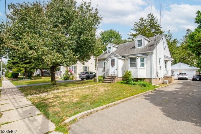 Photo - 27 Harrison Ave