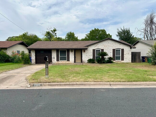 3/2 House in North Austin - 3/2 House in North Austin