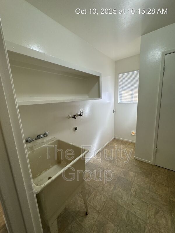 Photo - 5322 Avenue 280