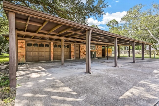 502 Misty Ln