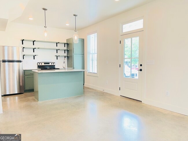 Photo - 705 Jefferson St
