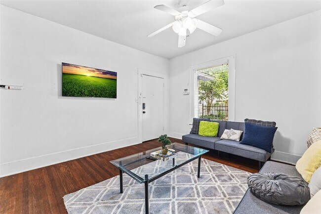2509 Whitney St Unit A