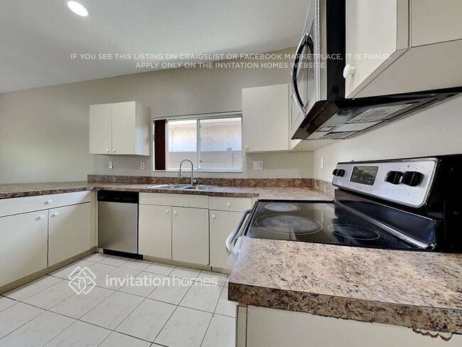 Photo - 13614 SW 124th Avenue Rd