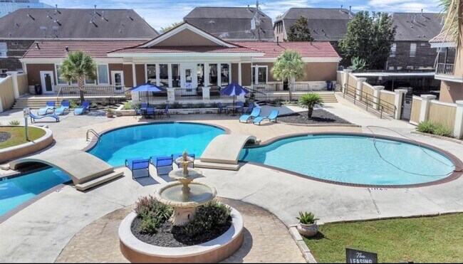 Photo - 2744 Briarhurst Dr Unit 50