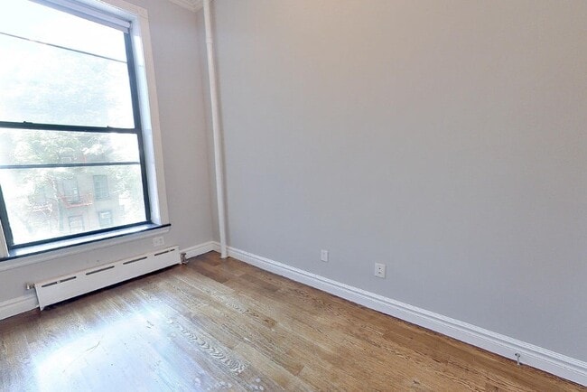 Photo - 232 W 14th St Unit 3B