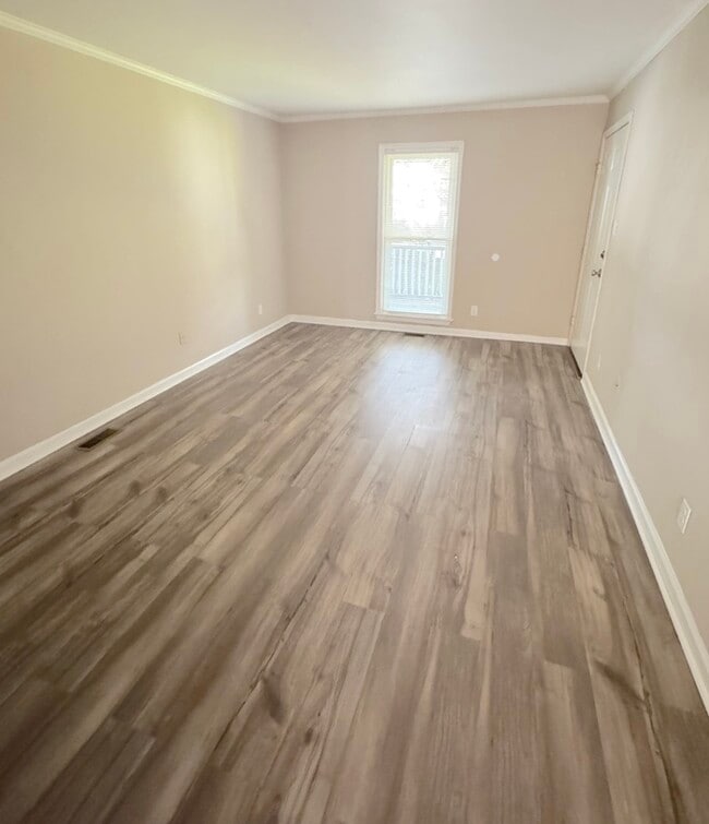 Photo - 915 Green St Unit 915