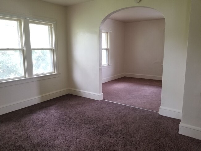 Photo - 807 Williams St Unit Upper