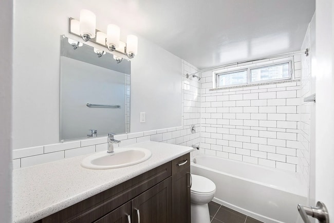Photo - 1340 Danforth Road