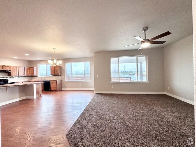 Building Photo - 2260 Graceful St Rental