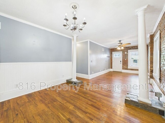 Photo - 1033 E 5th St Unidad 1033 E 5th 1