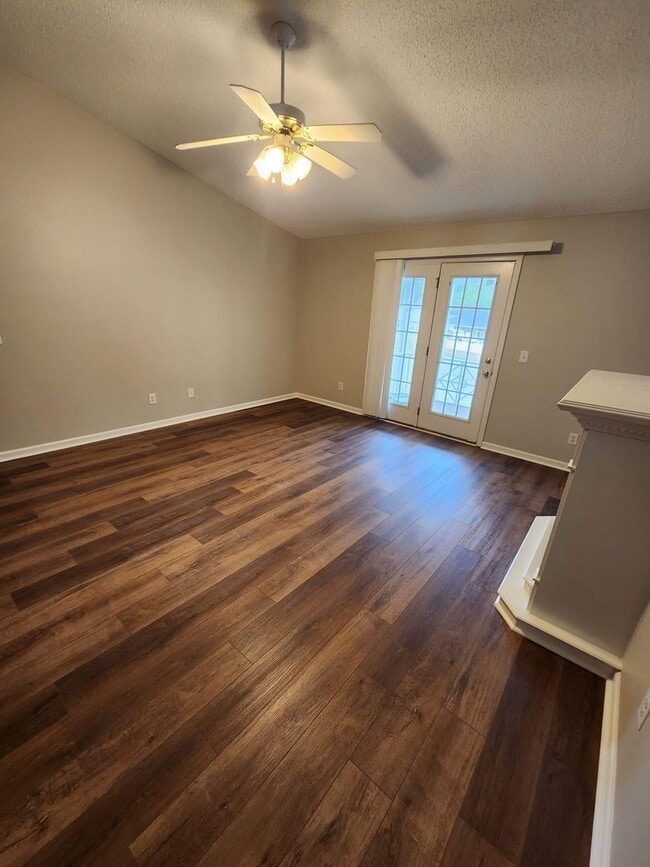 Photo - Oakdale Terrance Condo Water Front!!!