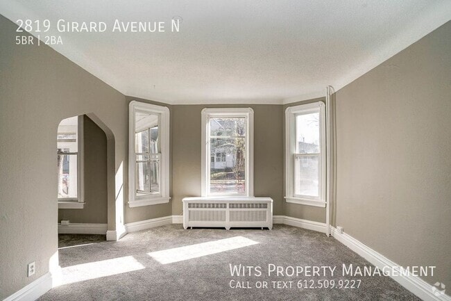 Building Photo - 2819 N Girard Ave Rental