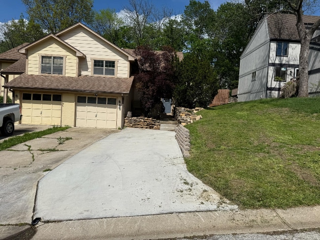 Photo - 8323 Woodson Dr Townhome