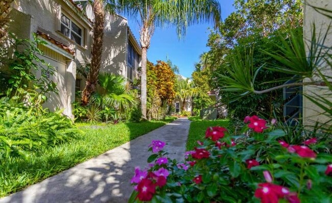 Photo - The Embarcadero