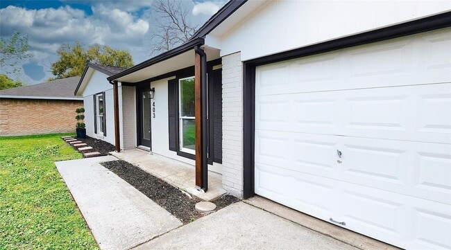 Photo - 403 Vance St