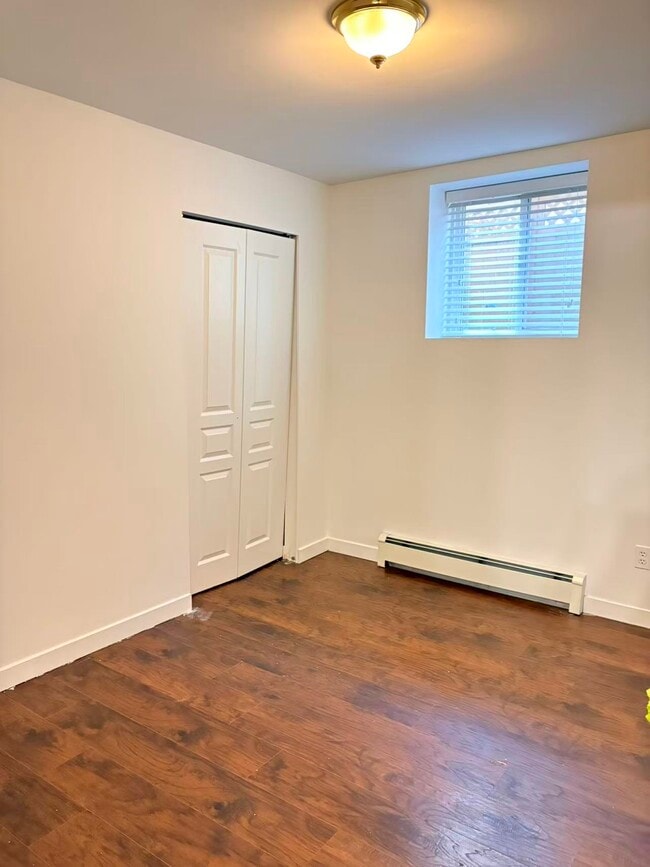 Photo - 15477 79A Av