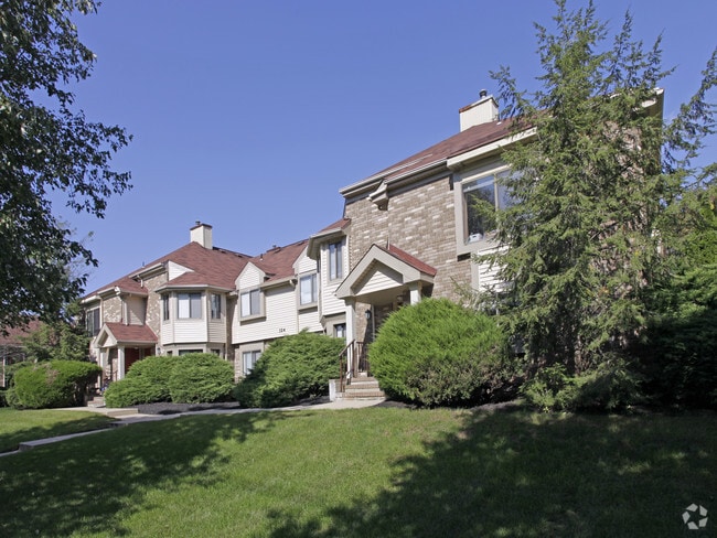 Stirling Manor