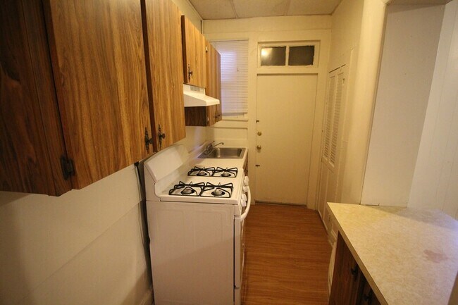 Photo - 710 St Paul St Unidad # 1R