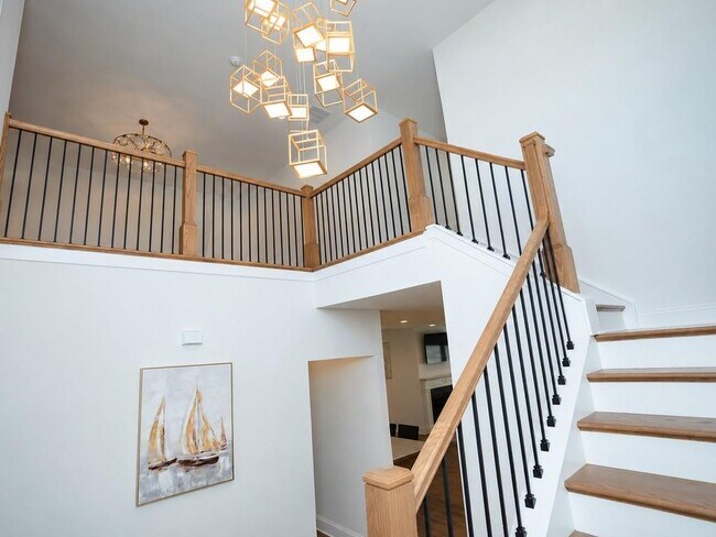Photo - 6725 Dahlgren Ct