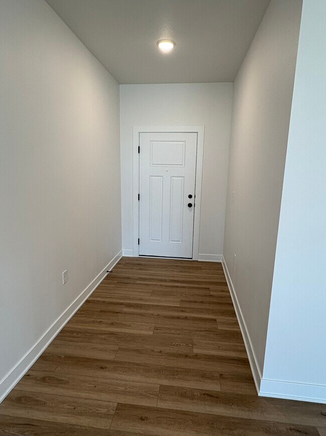 Photo - 216 Nw Waverly Dr