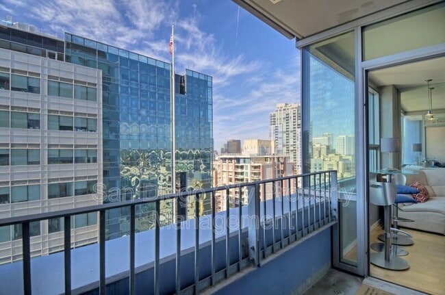 Photo - 321 Tenth Ave Unit #1606