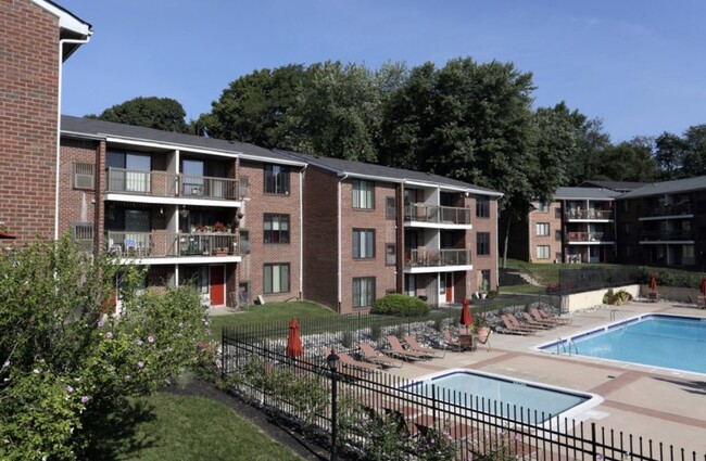 Photo - Tacony Crossing Apartments