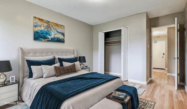 14831-14104 104 Ave Unit 210
