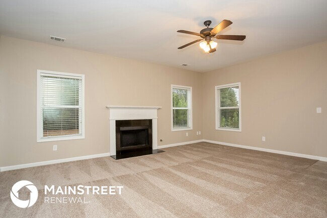 Photo - 6920 Talkeetna Ct SW