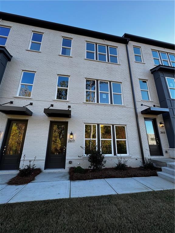 Photo - 2617 Camphor Xing