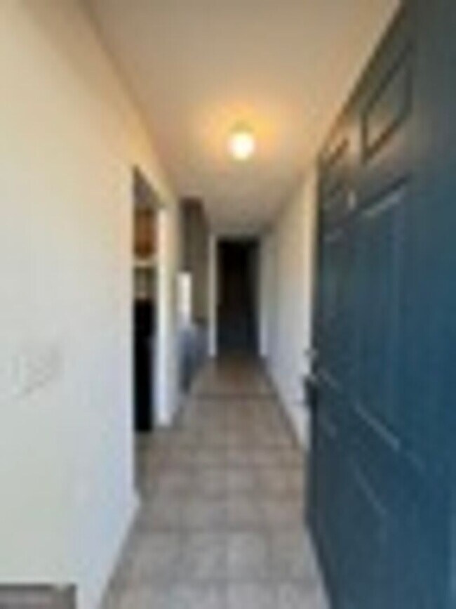 Photo - 303 Madison Ave Unidad 1