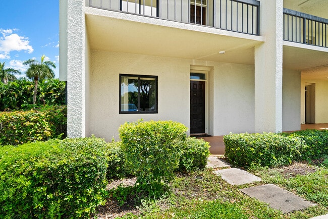 Building Photo - 3000 Presidential Way Unit #101 Rental