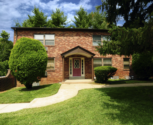 Donna Ann Apartments - Donna Ann Apartments