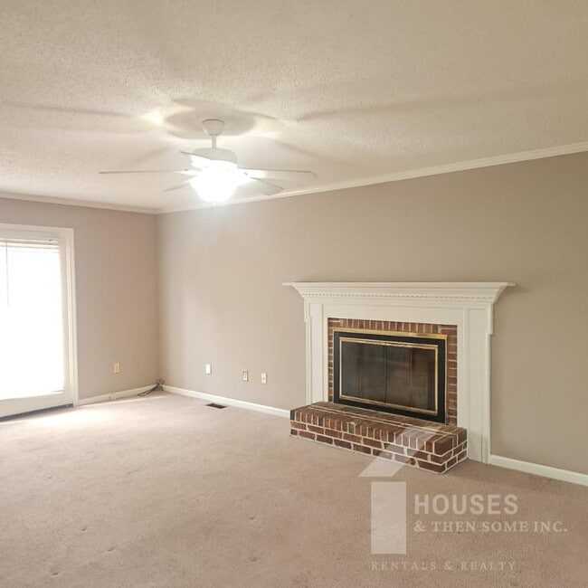 Photo - 3 McBee Chapel Rd