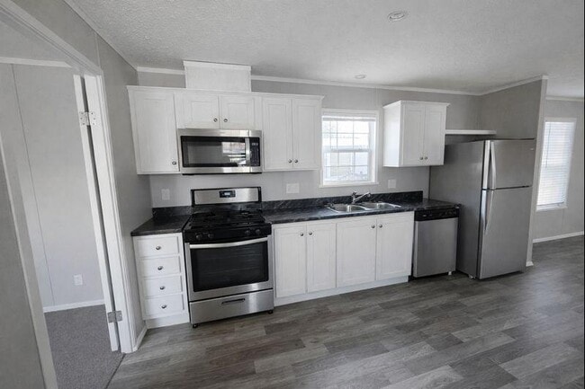 Photo - 3660 S Lapeer Rd