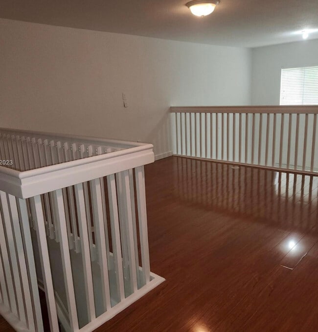 Photo - 11525 NW 71st St