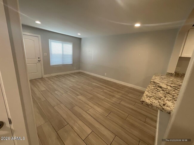 Photo - 4843 E Cambridge Ave