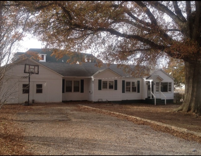 Photo - 1197 Dovecrest Rd House
