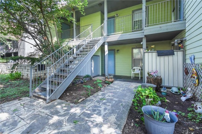 Photo - 3204 Menchaca Rd Condo Unit 605