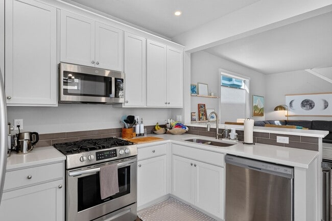 Photo - 1698 NE 80th Ave