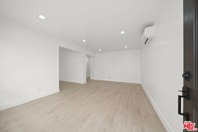 Photo - 1201 Ohio Ave