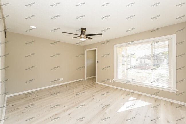 Photo - 1204 Dartmoor Ave