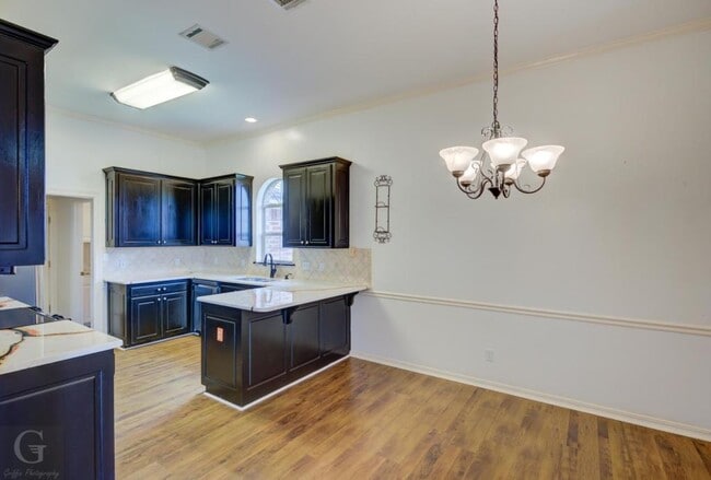 Photo - 1537 Nottoway Pl