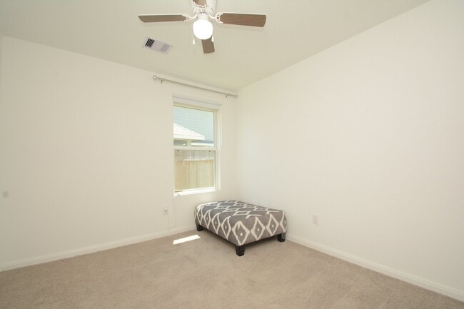 Building Photo - 1982 Rd 5714