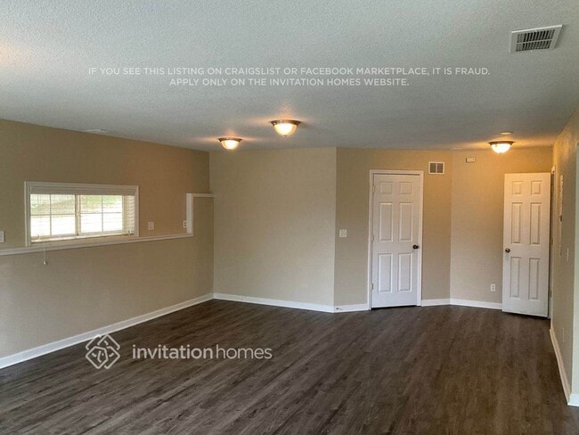 Photo - 655 Willowwind Dr