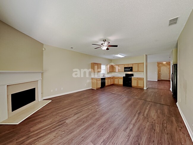 Photo - 2006 Farm Hill Ct