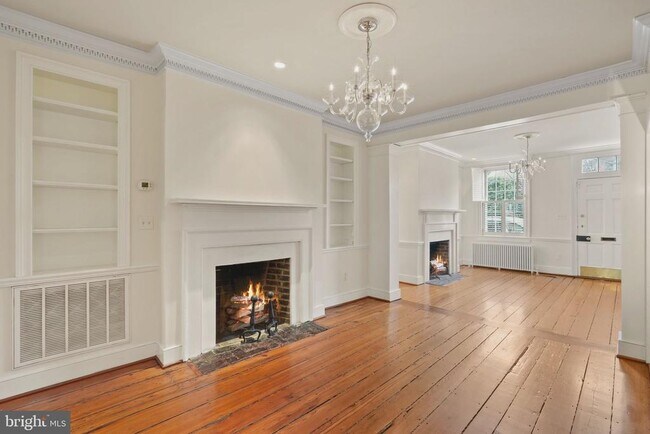 Photo - 513 S Fairfax St