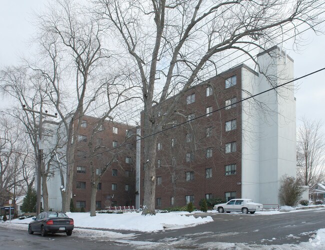 Holyrood House Apartments Schenectady, NY