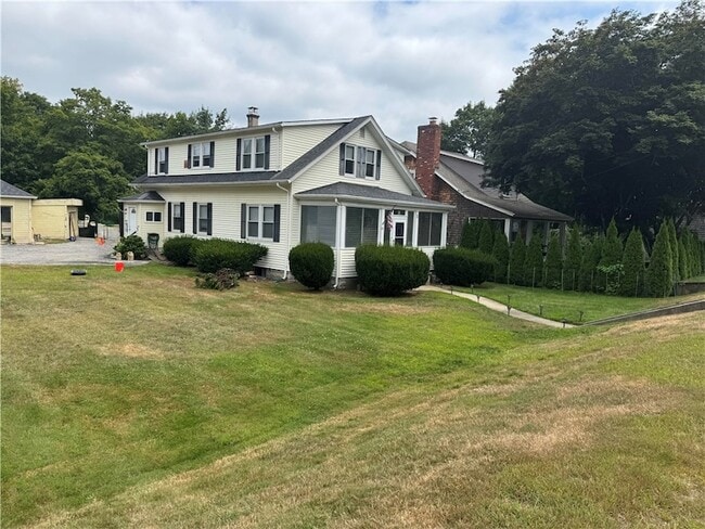 Building Photo - 83 Farnum Pike Rental