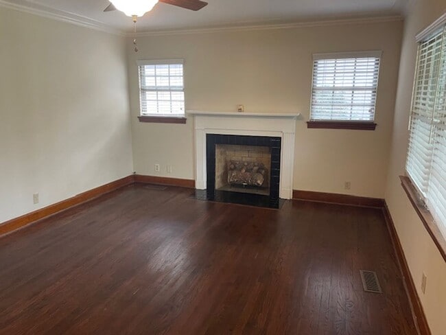 Photo - 1723 5th Ave