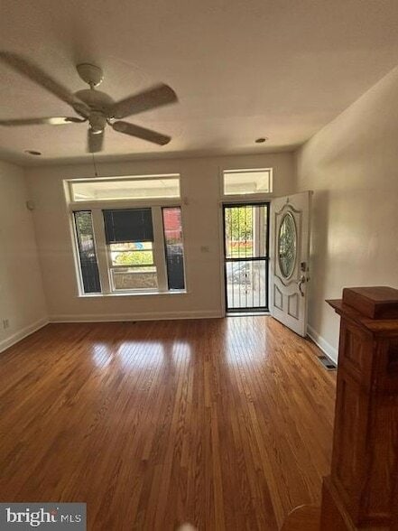 Photo - 315 E 29th St